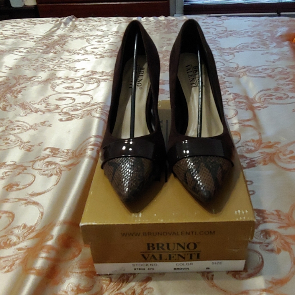 Women's Bruno Valenti Shoes
